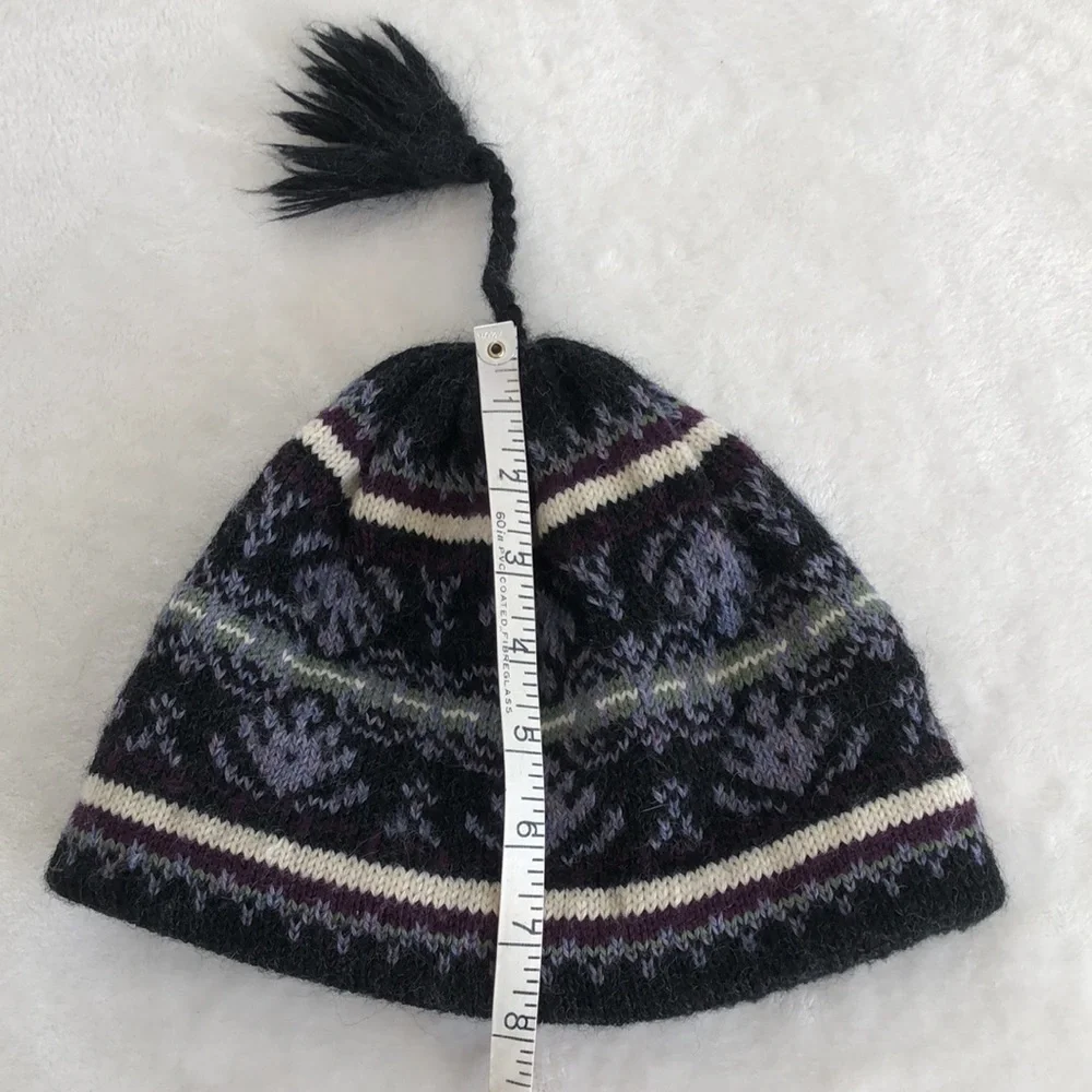 Turtle Fur Wool Winter Hat. Size Medium/Large - Picture 10 of 10